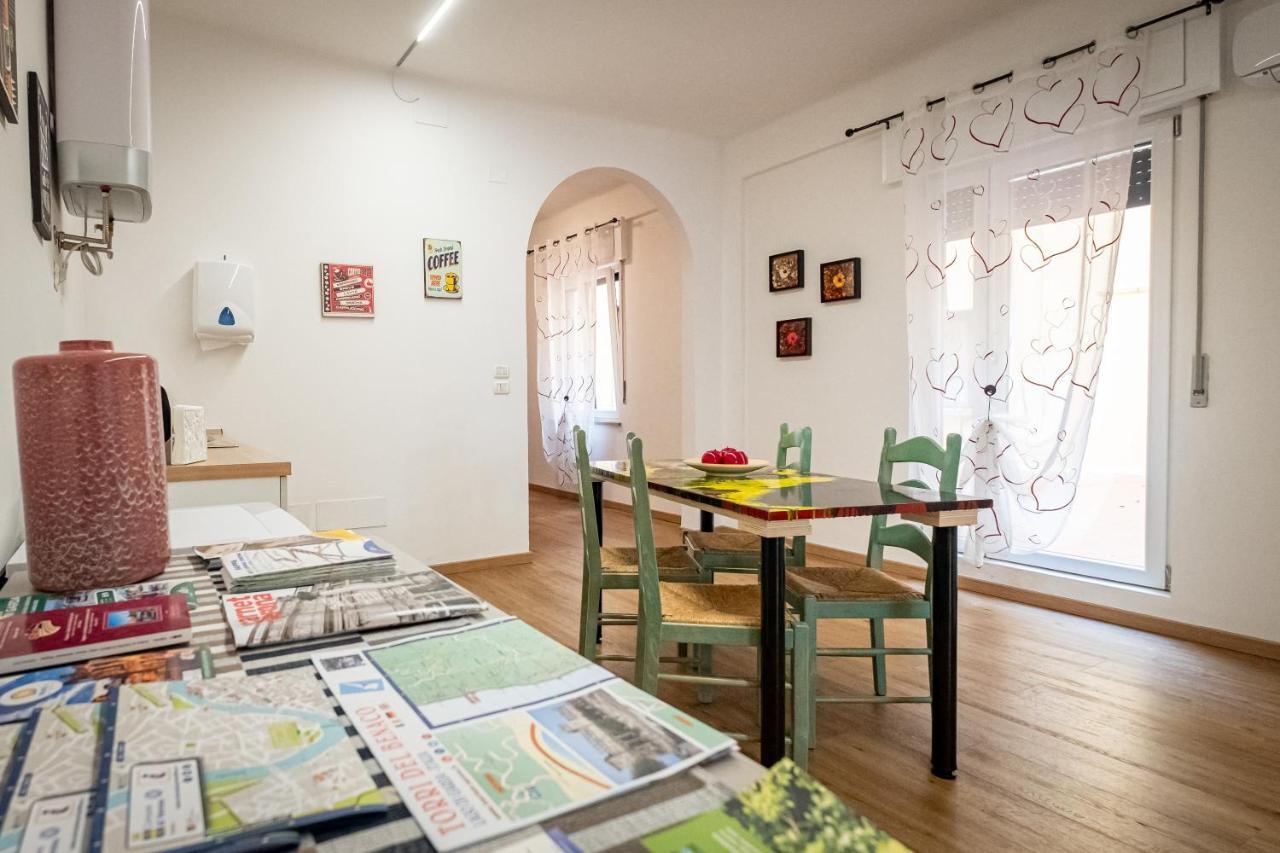 Il Salotto Del Conte Acomodação com café da manhã Verona Exterior foto