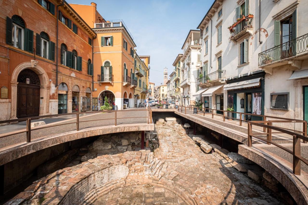 Il Salotto Del Conte Acomodação com café da manhã Verona Exterior foto